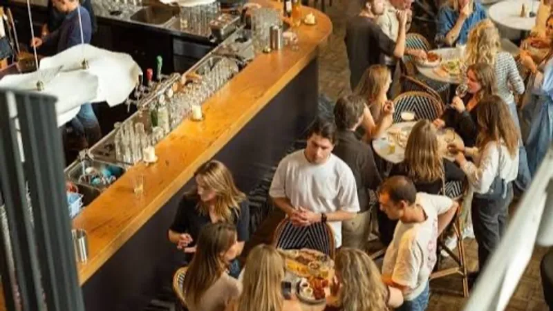 Lola's | Café Restaurant | Diemen